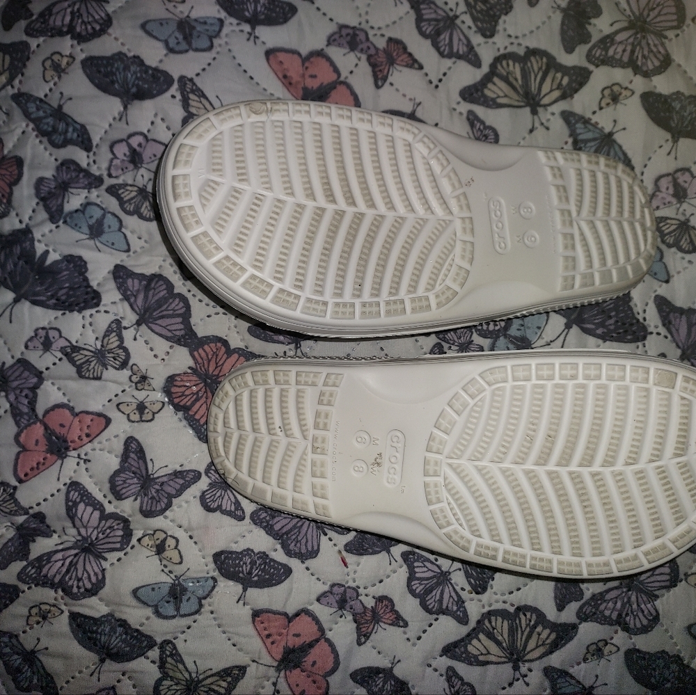 Woman Crocs - Picture 2 of 2